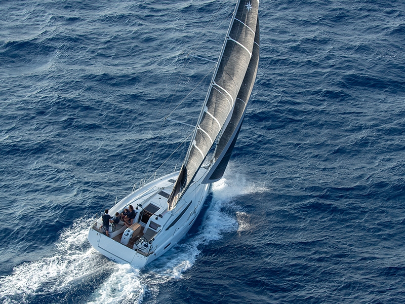 Sun-Odyssey-410-by-Trend-Travel-Yachting-20.jpg